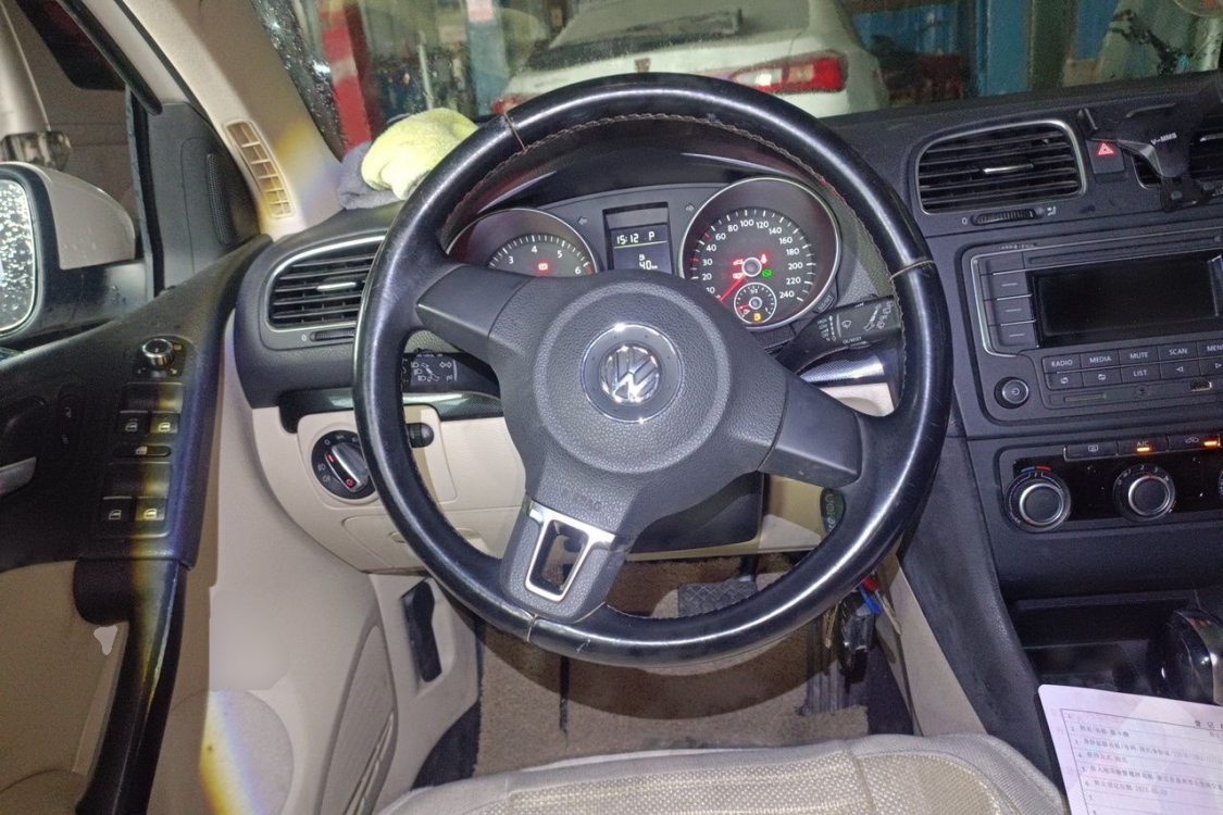 Volkswagen Golf 2012 #22 Volkswagen Golf 2012 car image #22