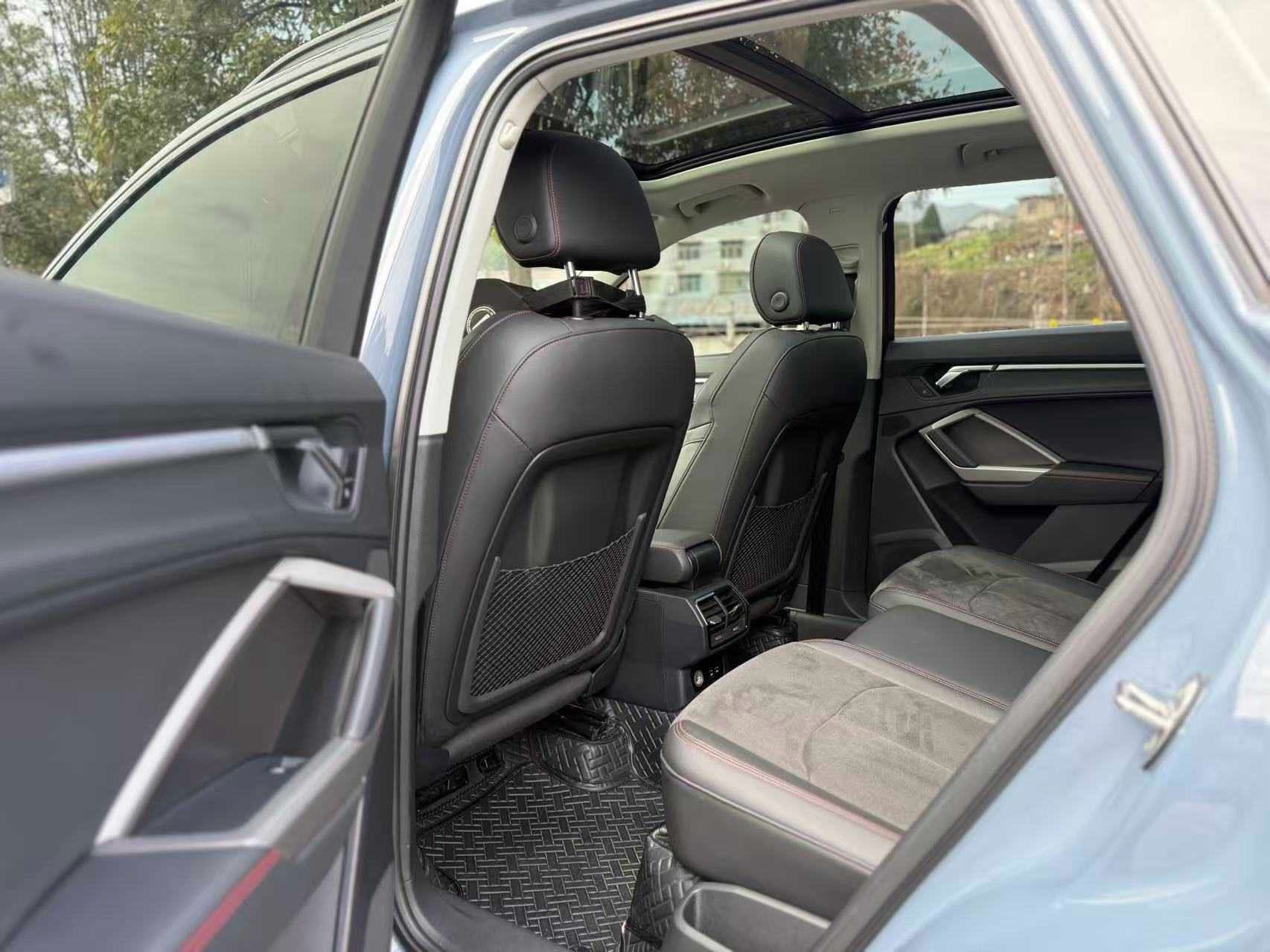 Audi Q3 Sportback 2023 imagem de carro #5