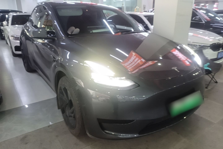 Tesla Model Y 2022 #6 Tesla Model Y 2022 immagine di auto #6