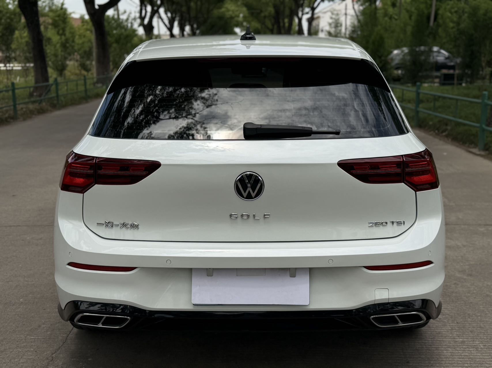 Volkswagen Golf 2022 car image #8