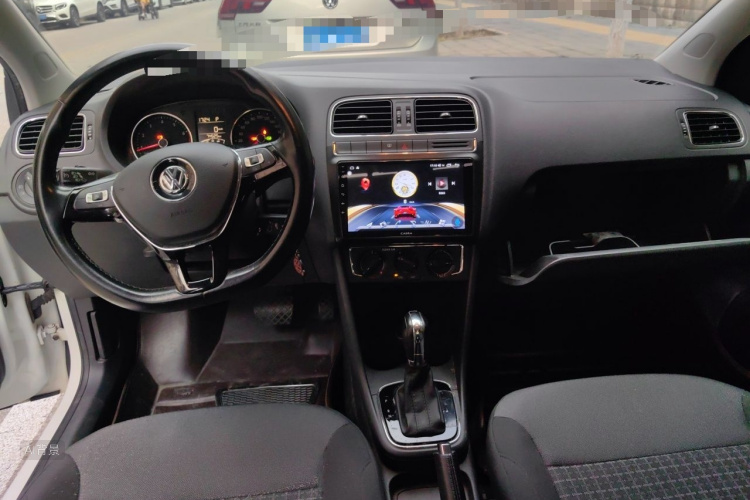 Volkswagen Polo 2016 #11 Volkswagen Polo 2016 car image #11