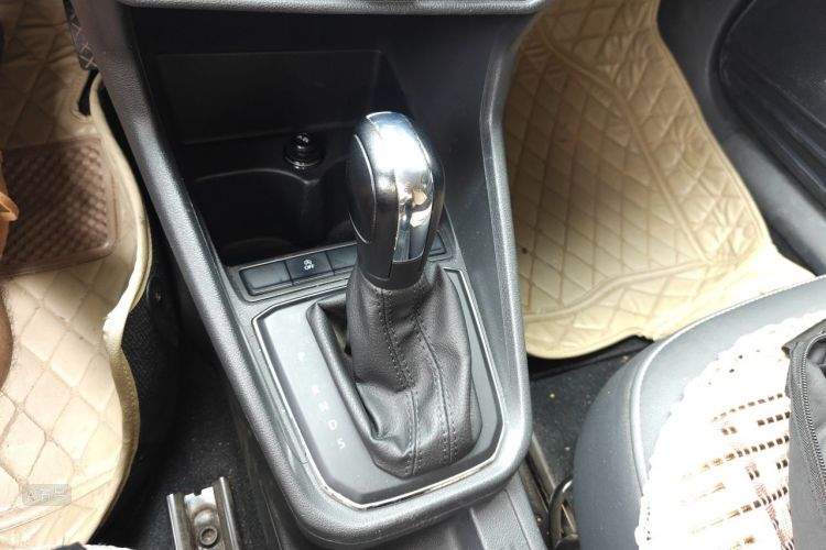 Volkswagen Santana 2019 car image #16