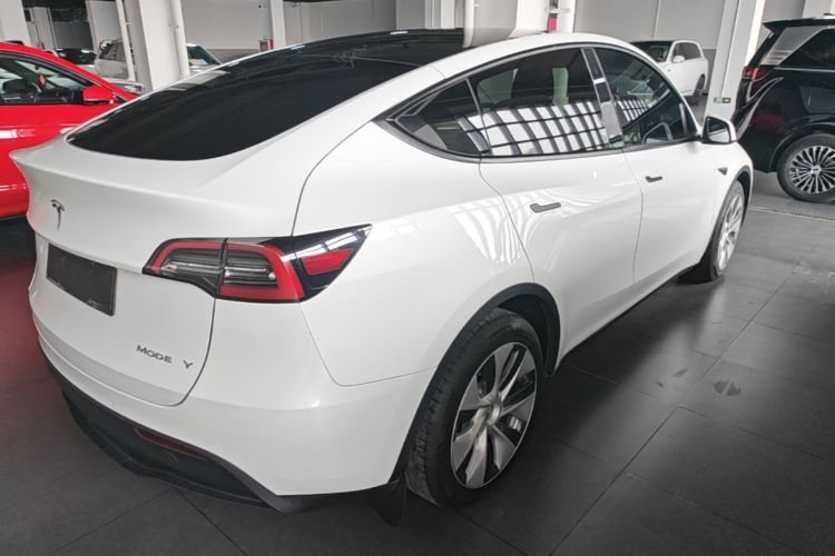 Tesla Model Y 2022 #7 Tesla Model Y 2022 immagine di auto #7