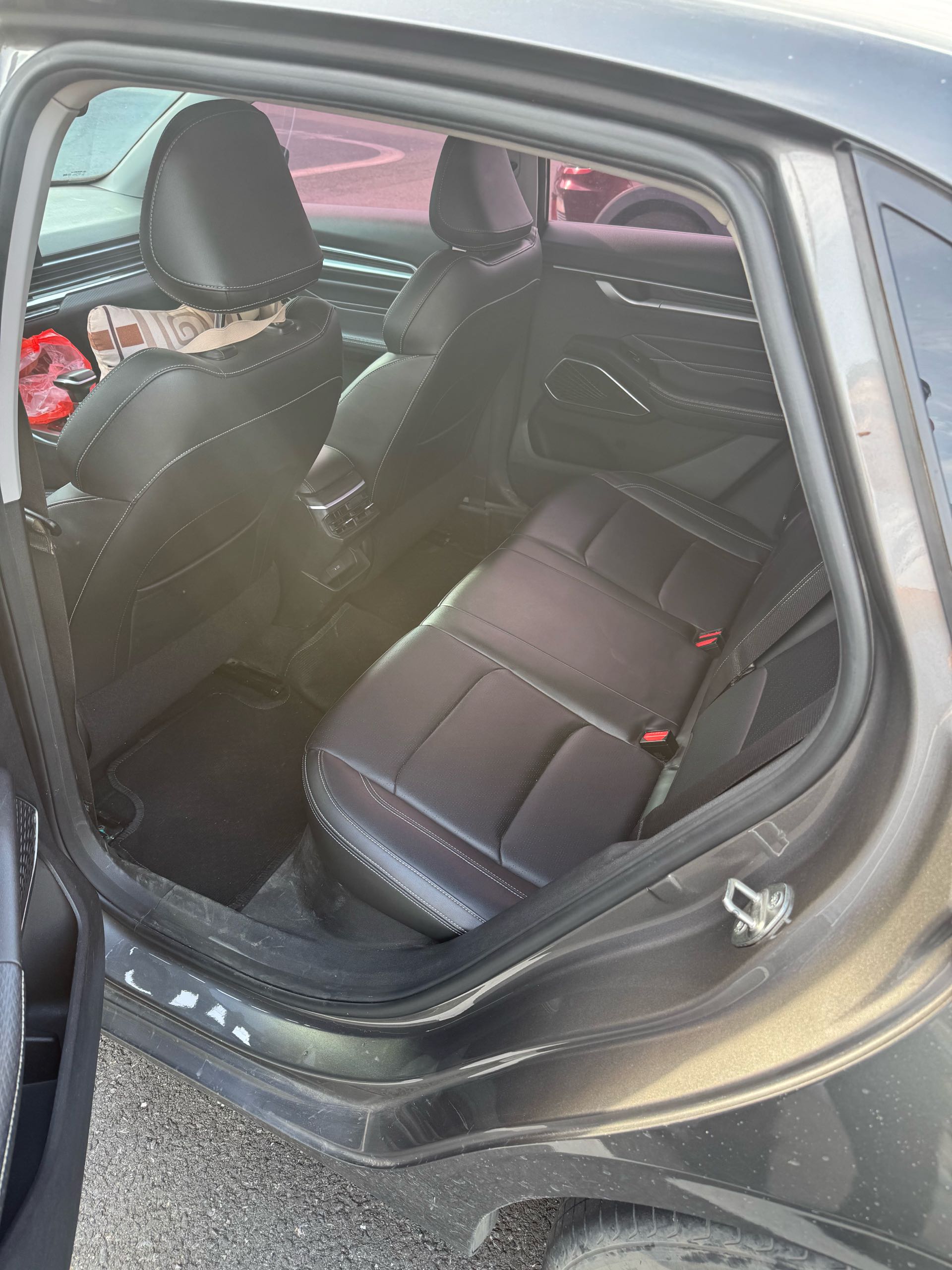 GEELY Emgrand 2022 #3 GEELY Emgrand 2022 imagen de coche #3