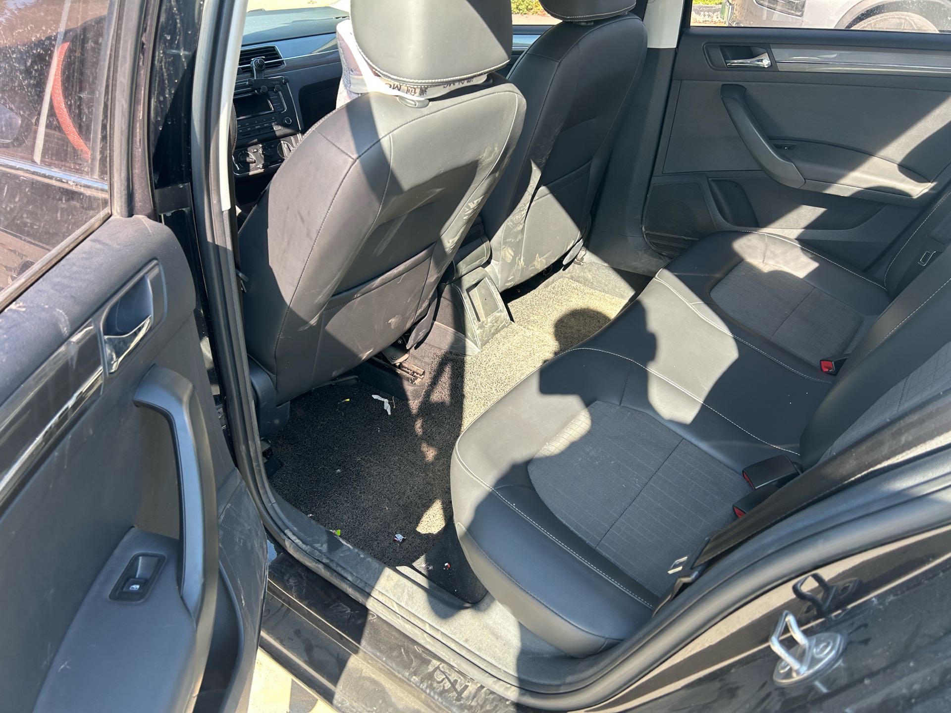 Volkswagen Santana 2016 imagen de coche #3
