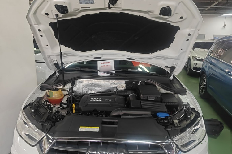 Audi Q3 2017 #22 Audi Q3 2017 car image #22