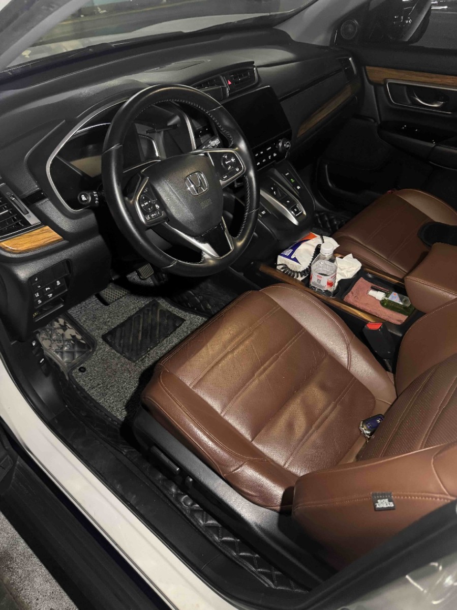 Honda CR-V 2019 car image #2