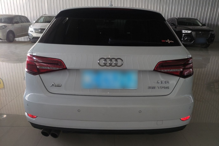 Audi A3 2018 immagine di auto #6