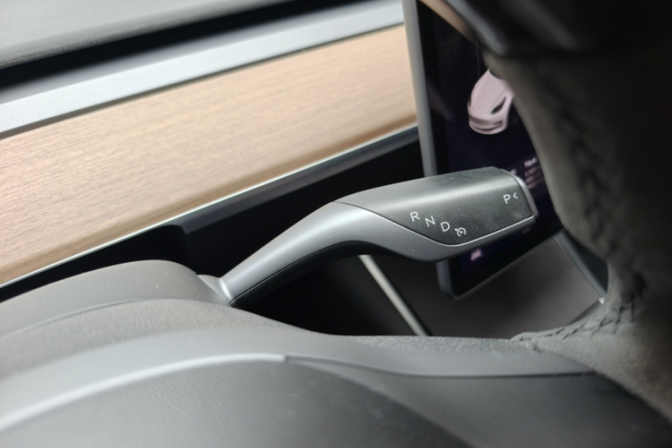 Tesla Model 3 2020 #15 Tesla Model 3 2020 car image #15