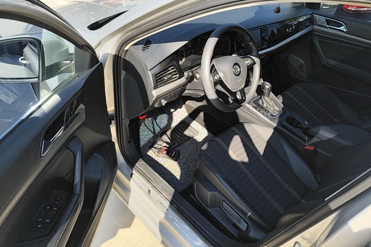 Volkswagen Lavida 2019 #12 Volkswagen Lavida 2019 car image #12