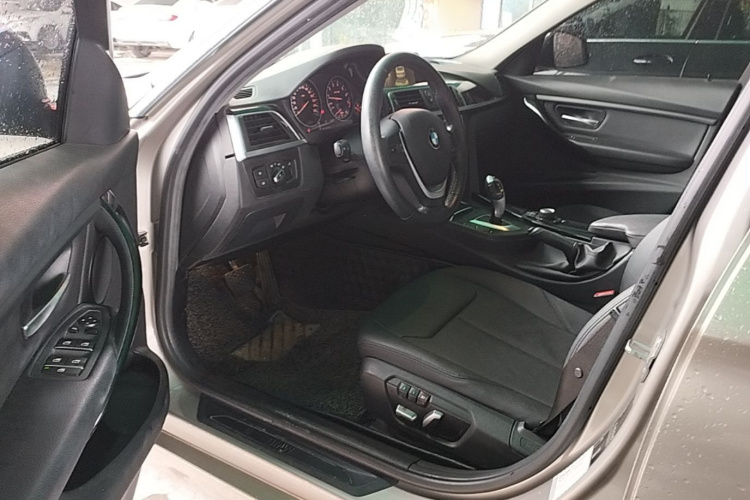 BMW 3 Series 2016 #12 BMW 3 Series 2016 car image #12