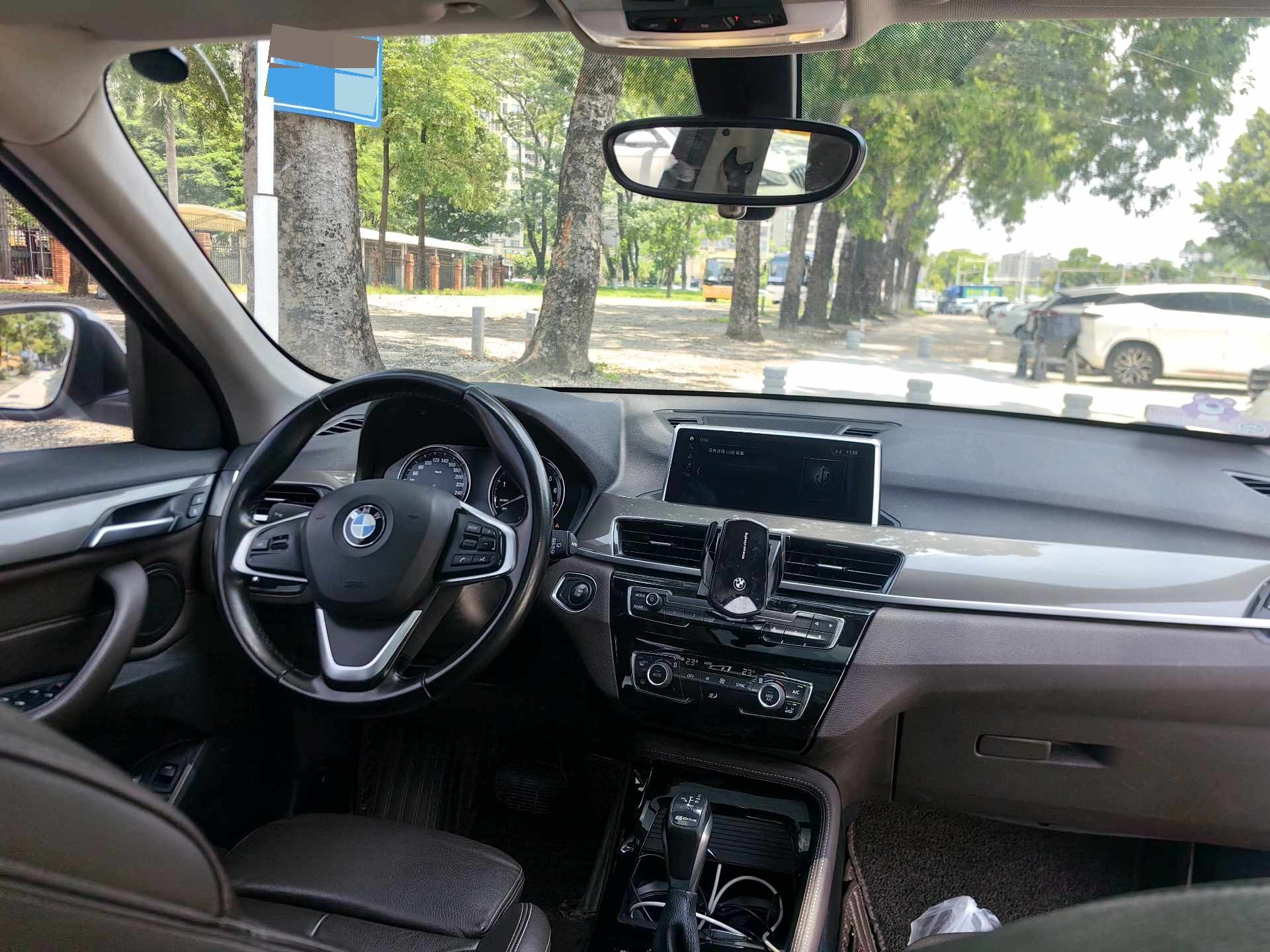 BMW X1 New Energy 2018 #8 BMW X1 New Energy 2018 car image #8