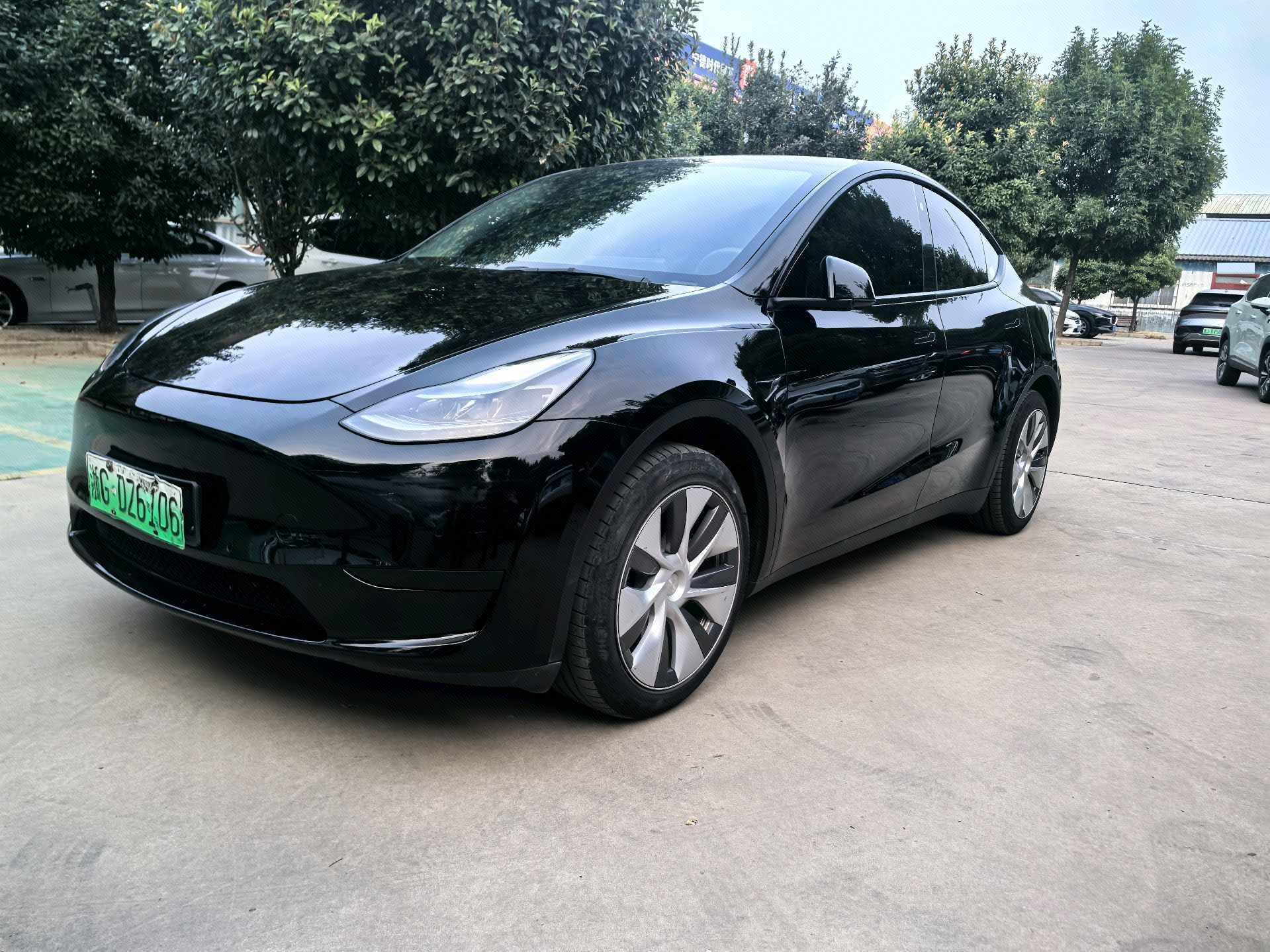 Tesla Model Y 2022 car image 