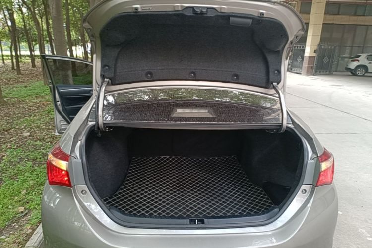 Toyota Corolla 2019 #19 Toyota Corolla 2019 car image #19