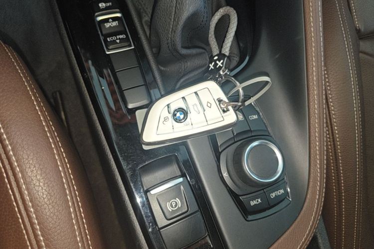 BMW X1 2018 #14 BMW X1 2018 car image #14