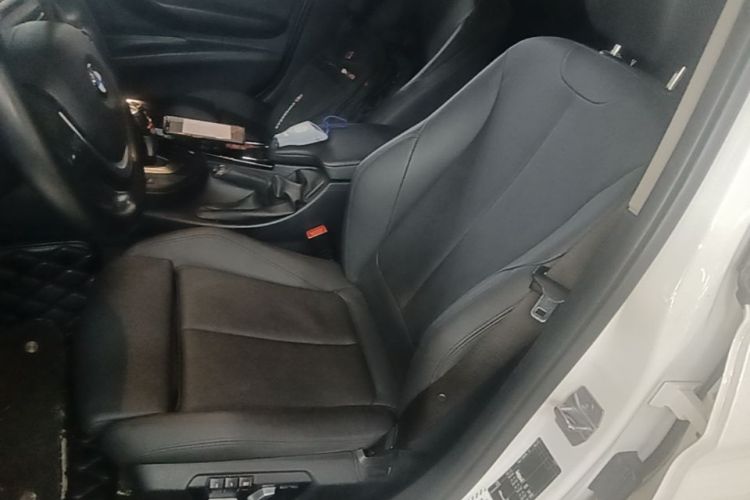 BMW 3 Series 2017 image de voiture #15