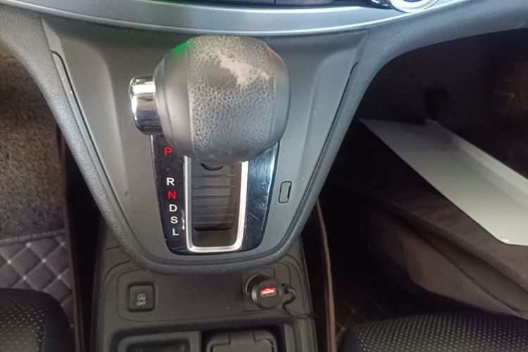 Honda CR-V 2016 #21 Honda CR-V 2016 car image #21