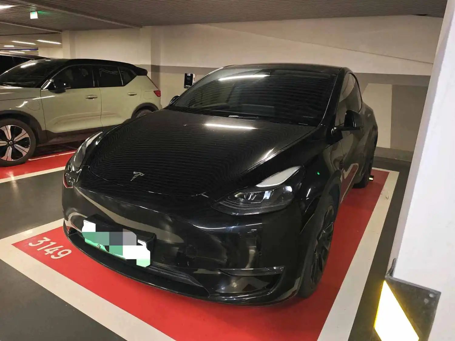 Tesla Model Y 2021 car image 