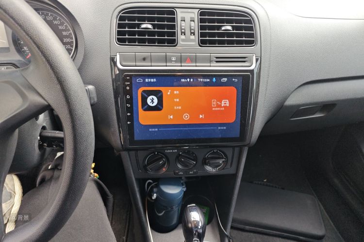 Volkswagen Polo 2017 #15 Volkswagen Polo 2017 car image #15