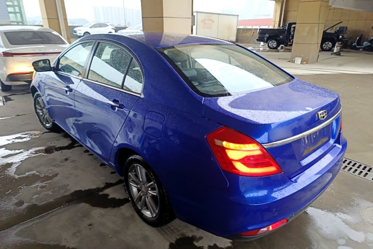 GEELY Emgrand 2017 #5 GEELY Emgrand 2017 imagen de coche #5