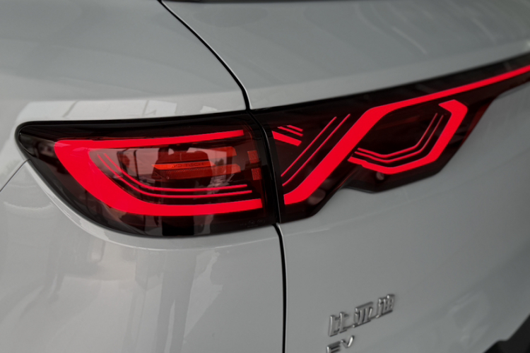 BYD YuanUP 2025 car image #10