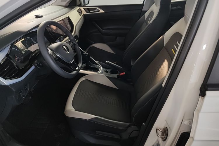 Volkswagen Polo 2021 car image #15