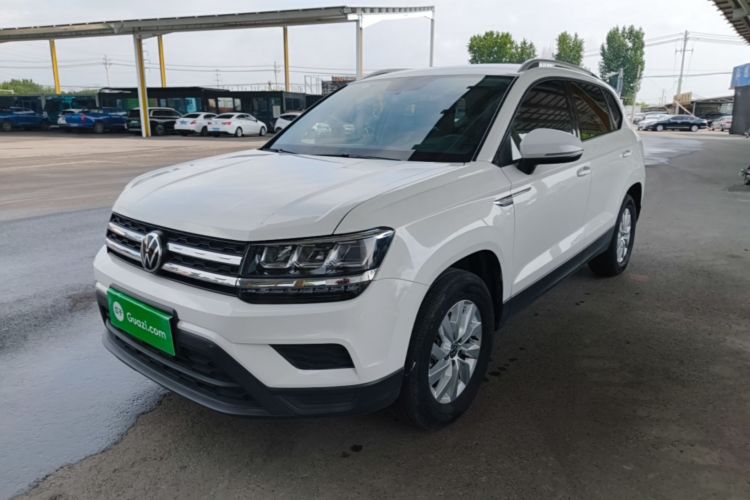 Volkswagen Tharu 2021 car image #2