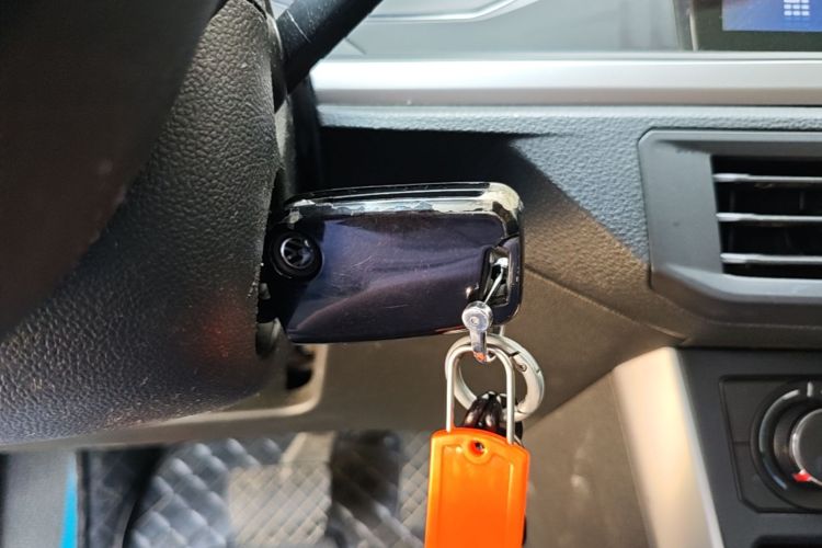 Volkswagen Polo 2020 car image #14
