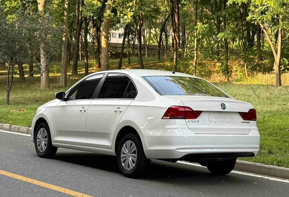 Volkswagen Santana 2020 car image #3