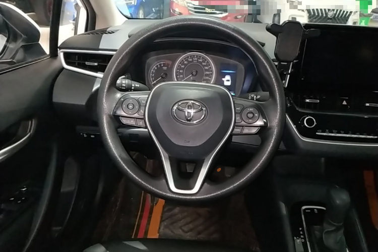 Toyota Corolla 2022 car image #11
