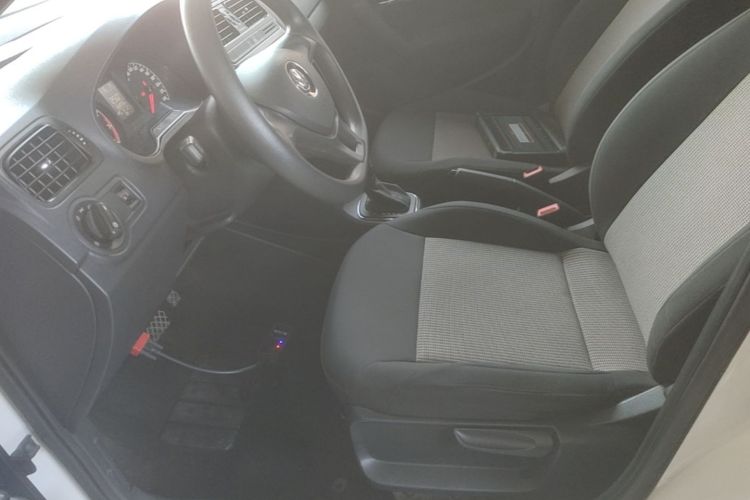 Volkswagen Polo 2018 #15 Volkswagen Polo 2018 car image #15