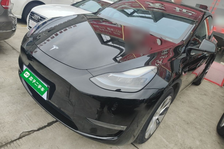 Tesla Model Y 2022 #2 Tesla Model Y 2022 car image #2