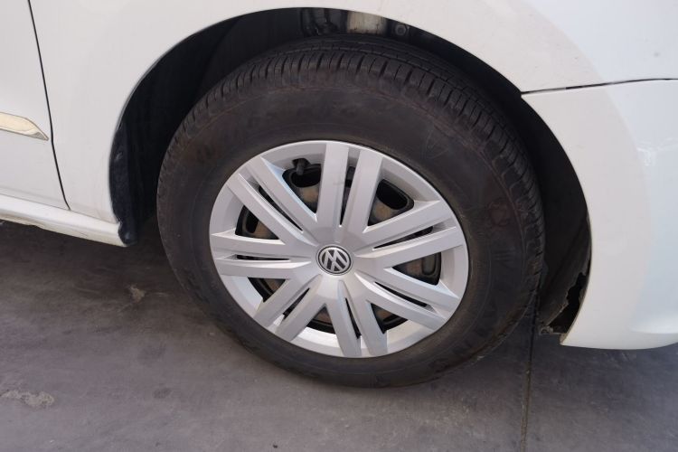Volkswagen Polo 2019 car image #9