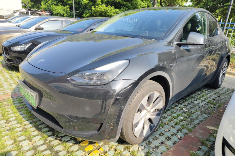 Tesla Model Y 2023 #2 Tesla Model Y 2023 immagine di auto #2