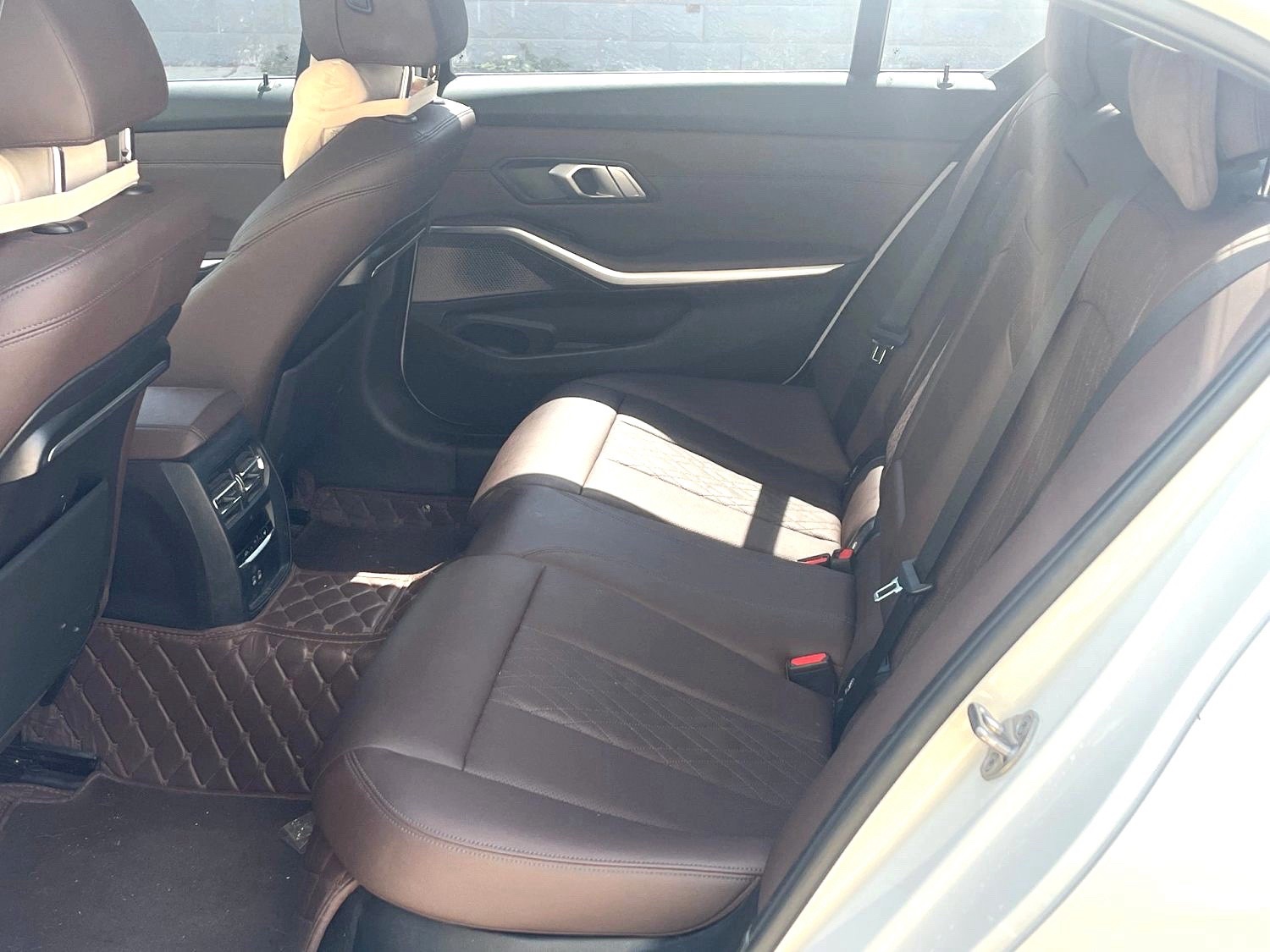 BMW 3 Series 2022 car image #6