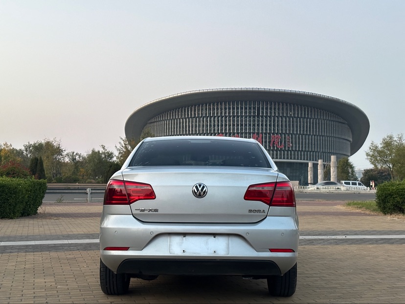 Volkswagen Bora 2015 #5 Volkswagen Bora 2015 изображение автомобиля #5