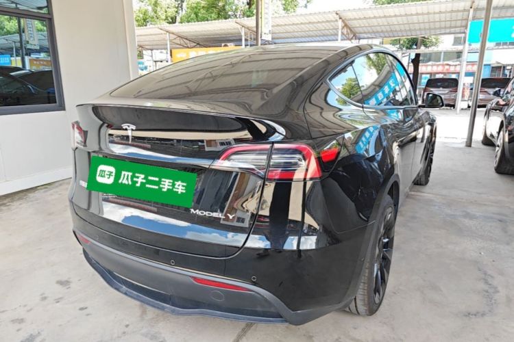 Tesla Model Y 2021 #5 Tesla Model Y 2021 car image #5