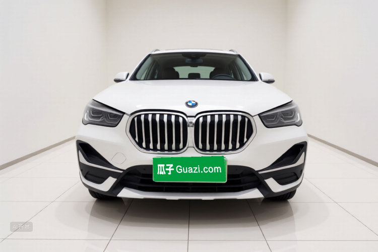 BMW X1 2022 car image #3