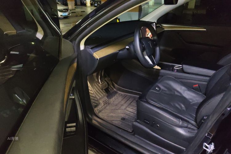 Tesla Model Y 2023 #18 Tesla Model Y 2023 car image #18