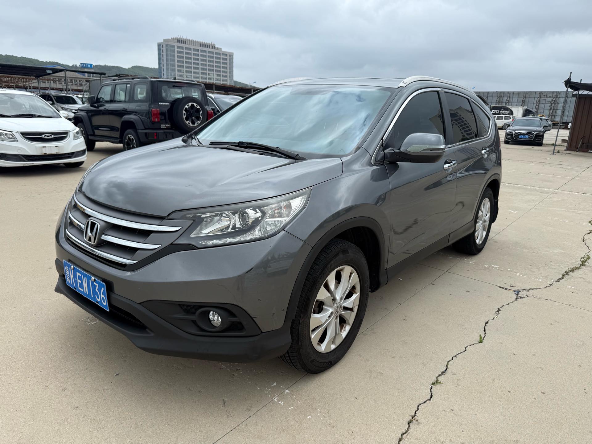 Honda CR-V 2013 Honda CR-V 2013 car image