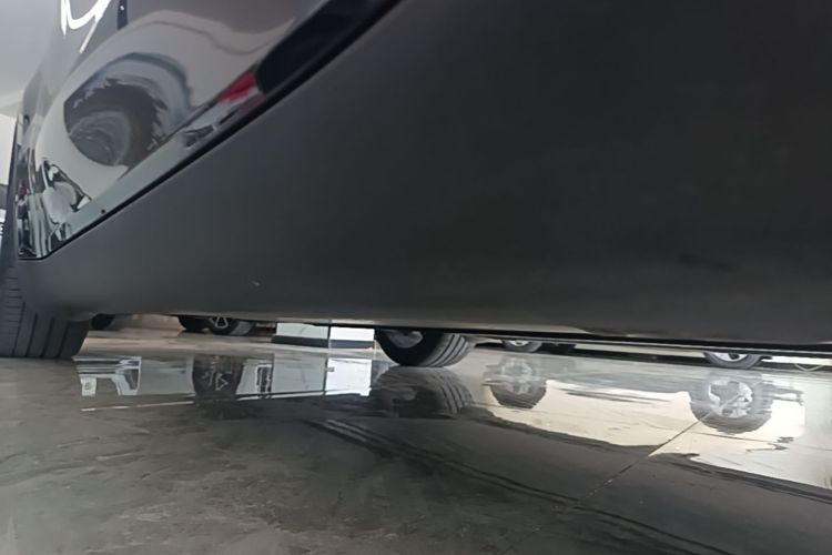 2023 #26 2023 immagine di auto #26