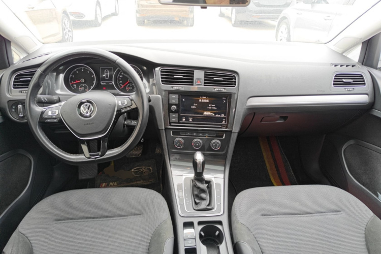 Volkswagen Golf 2019 #11 Volkswagen Golf 2019 car image #11