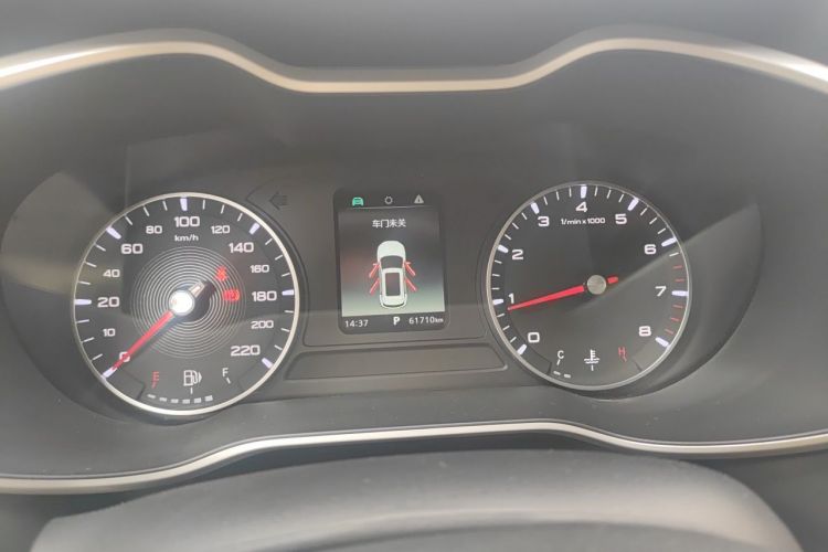 MG ZS 2022 car image #12