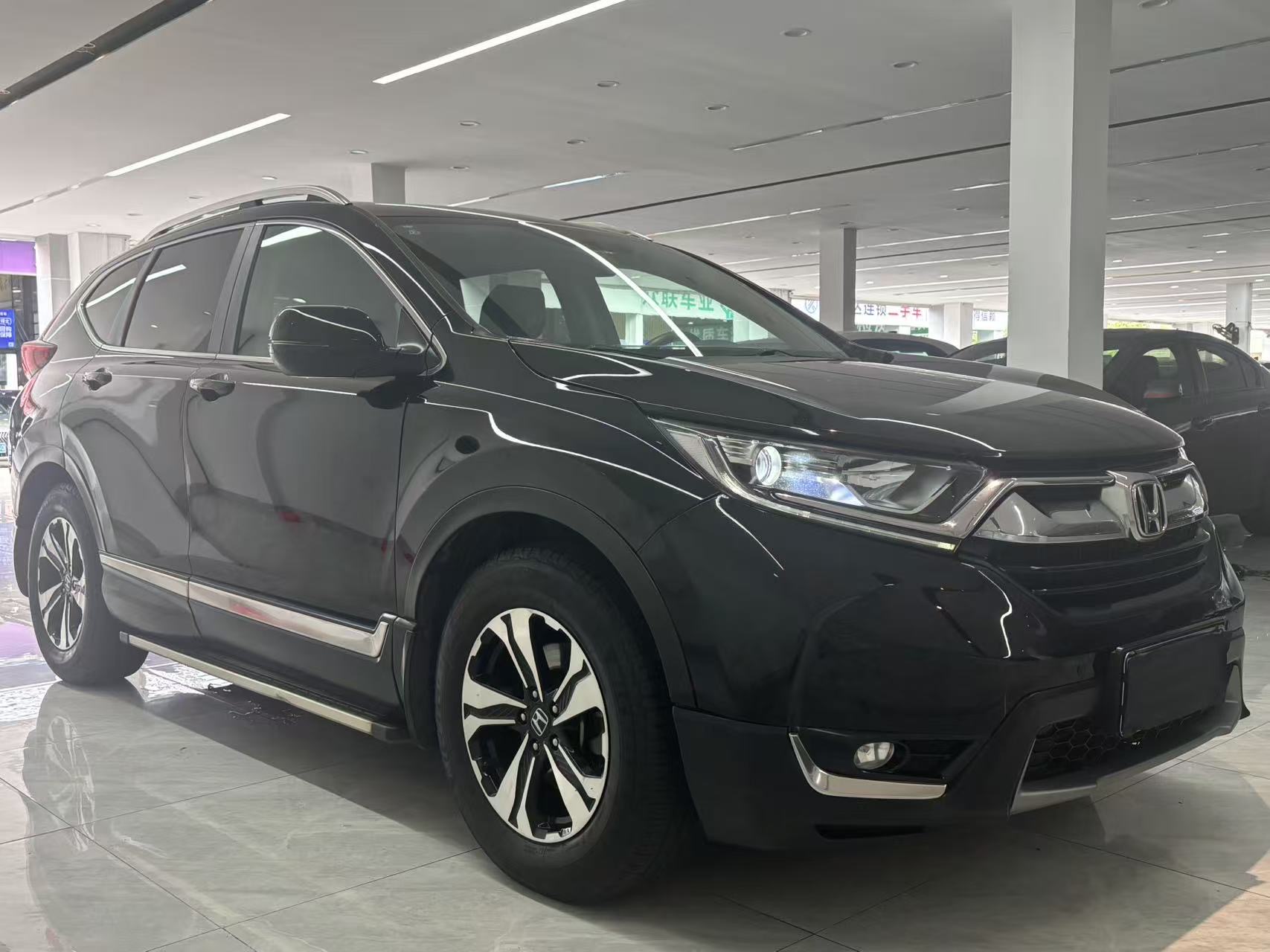 Honda CR-V 2019 car image #3