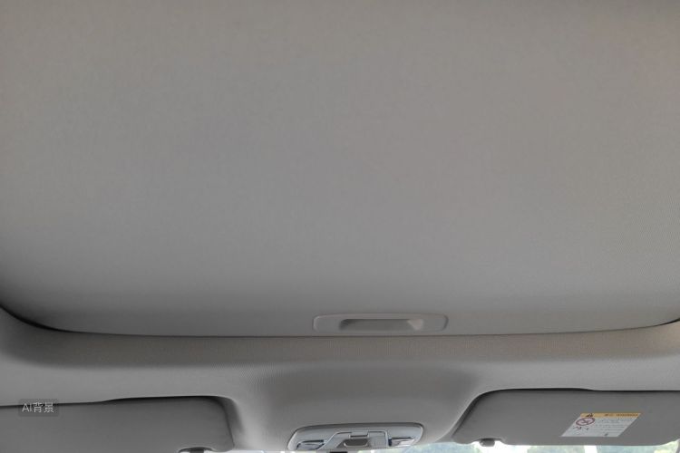 GEELY Coolray 2021 #20 GEELY Coolray 2021 car image #20