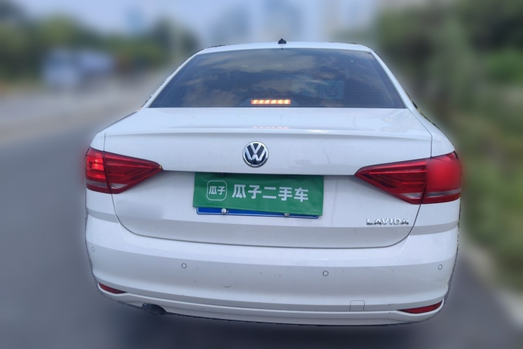 Volkswagen Lavida 2016 car image #6