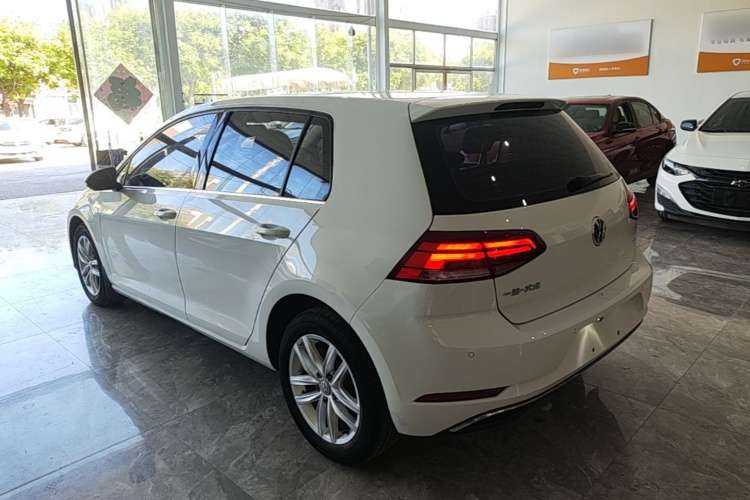 Volkswagen Golf 2018 #5 Volkswagen Golf 2018 car image #5