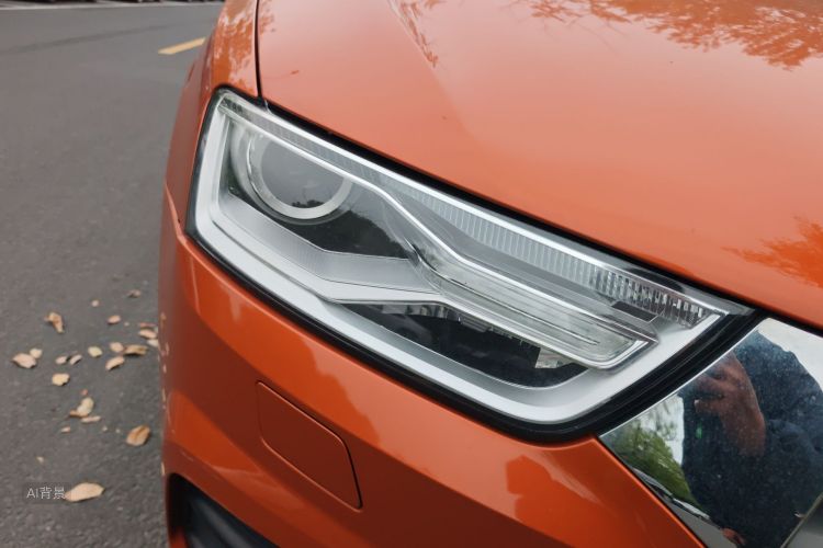 Audi Q3 2017 car image #8