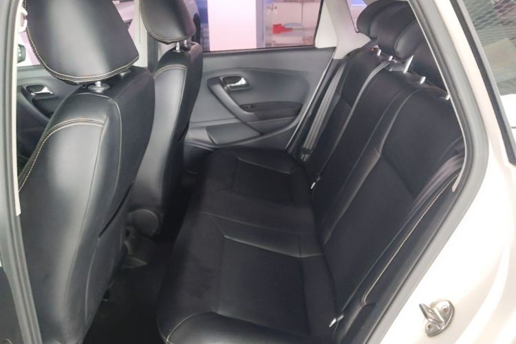 Volkswagen Polo 2018 #17 Volkswagen Polo 2018 car image #17