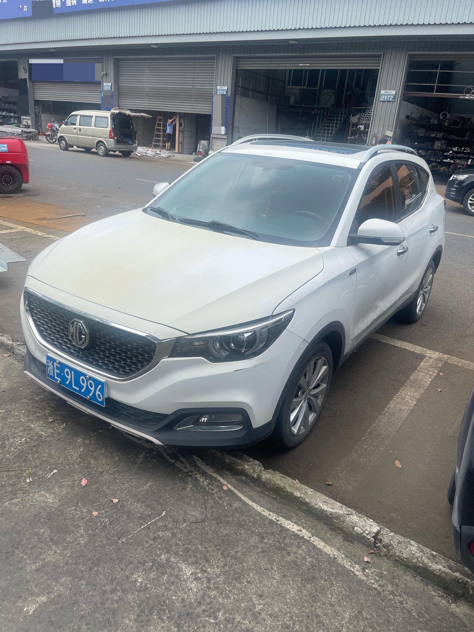MG ZS 2017 MG ZS 2017 car image